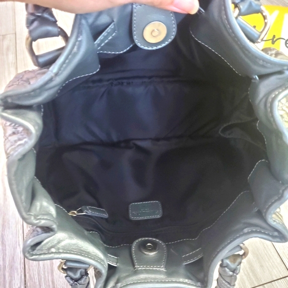 Dior Cannage Hobo Bag - Picture 8 of 11